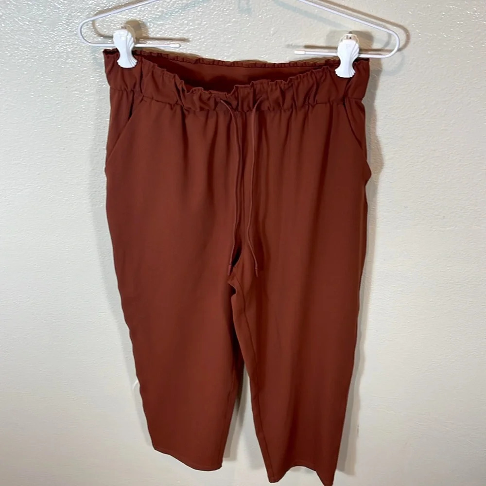 Lululemon Keep Moving Crop High Rise 23" Dark Terracotta SIZE 6 - Picture 5 of 11